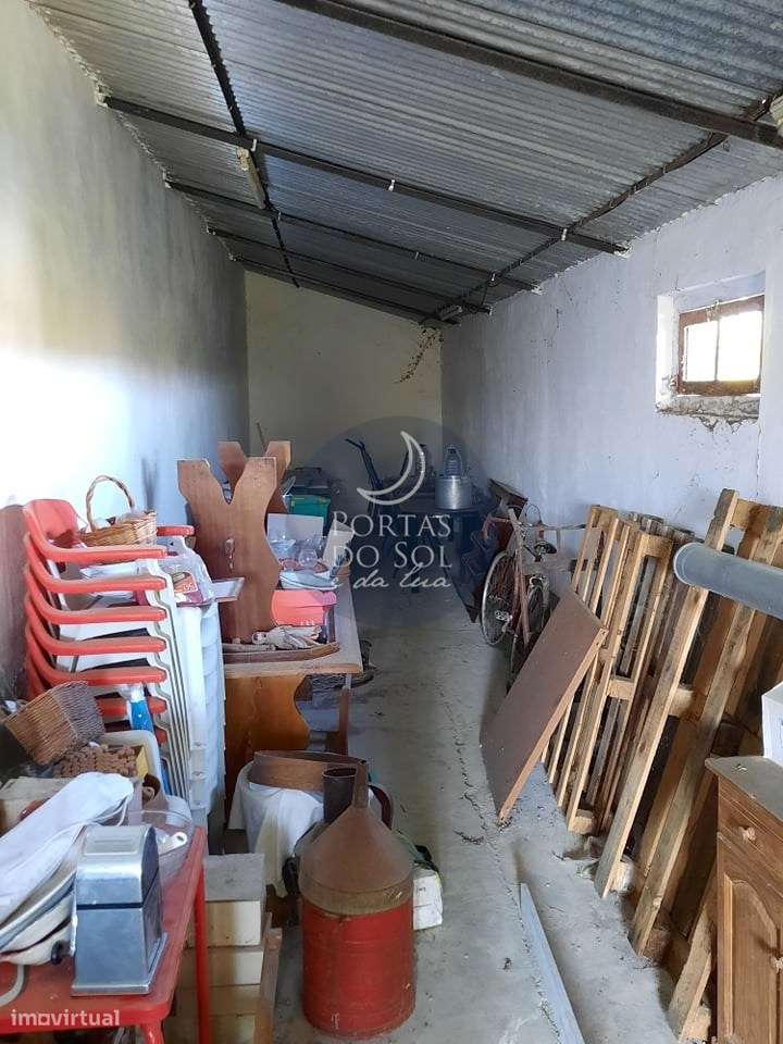 Armazém em 5.160 m2 de terreno c/ ribeiro. - Grande imagem: 4/18