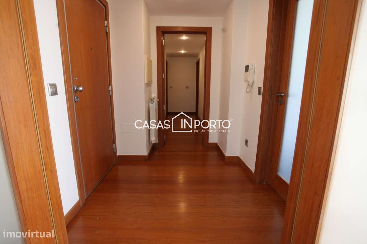 T2 de luxo em condomínio com piscina - Centro de Matosinhos - Grande imagem: 5/27