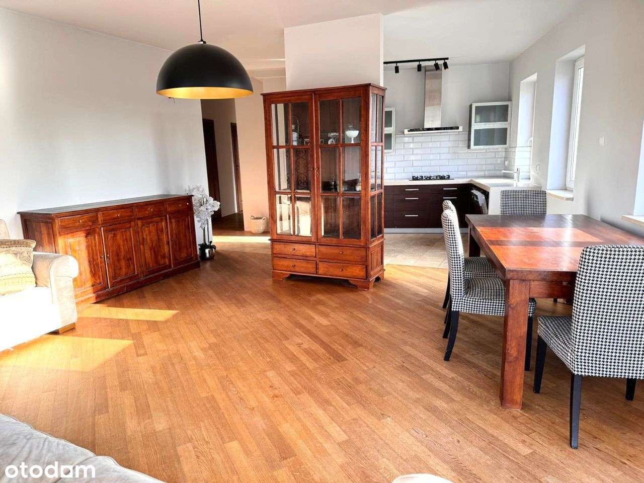 3-pokojowe mieszkanie - wysoki standard - 89 m2-0