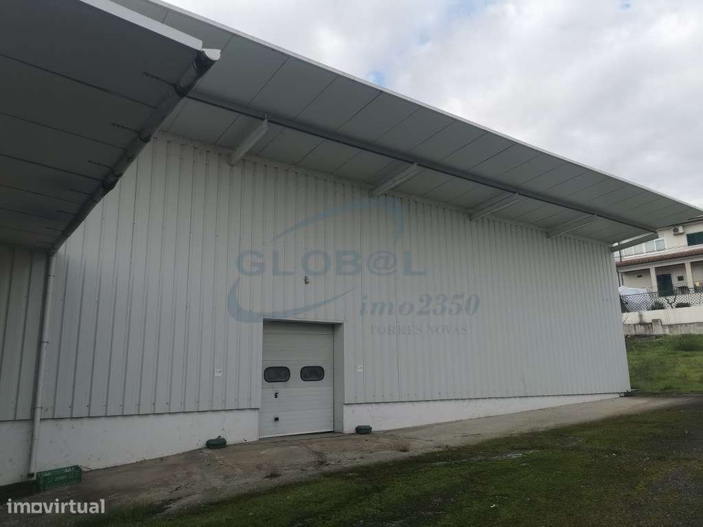 Armazém em Outeiro Seco - Chaves - Grande imagem: 2/13