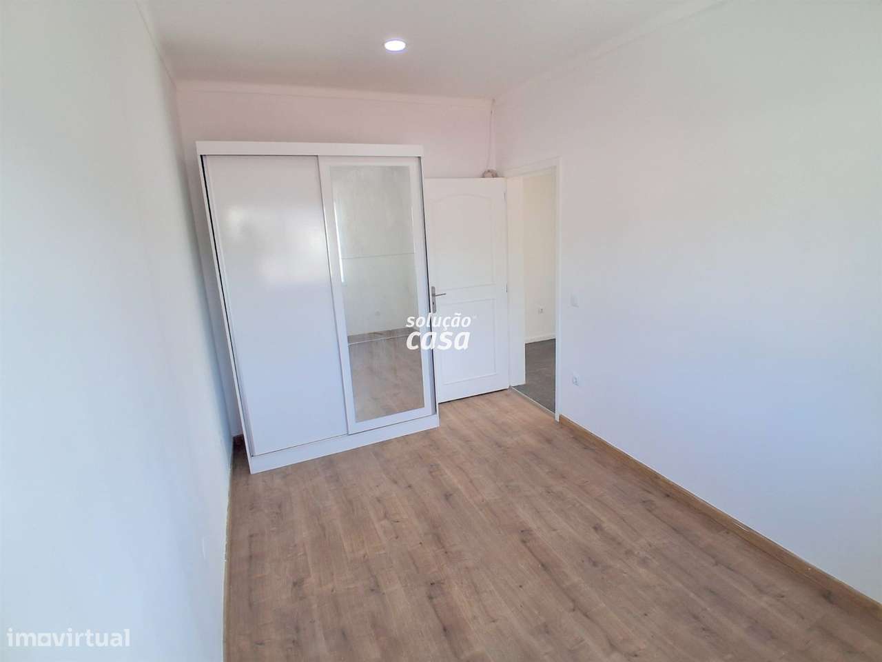 Apartamento T3 com Lugar de Garagem, localizado em Fânzeres!-15