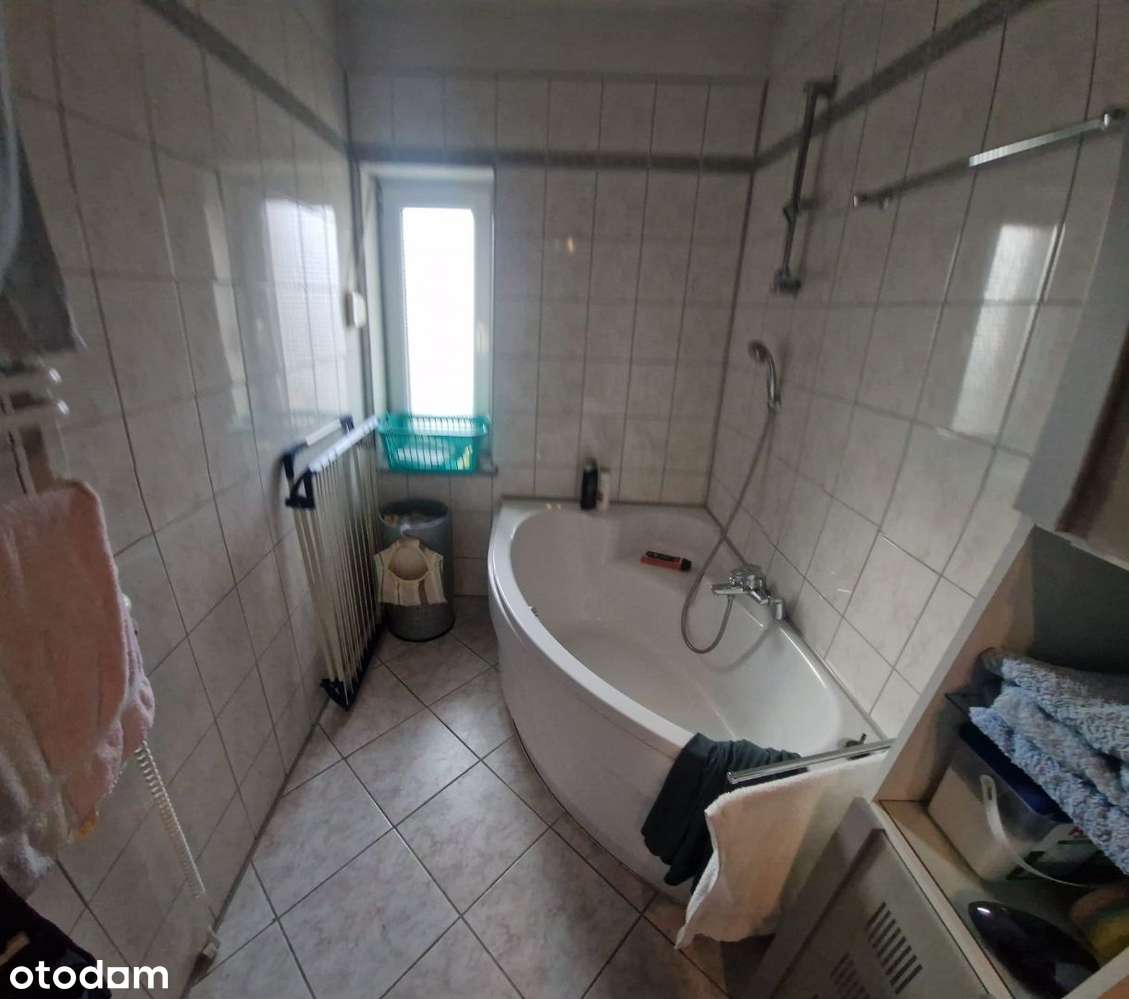 Dom szeregowy z 5 pokojami w Prudniku! Cena 450 000 zł.-3