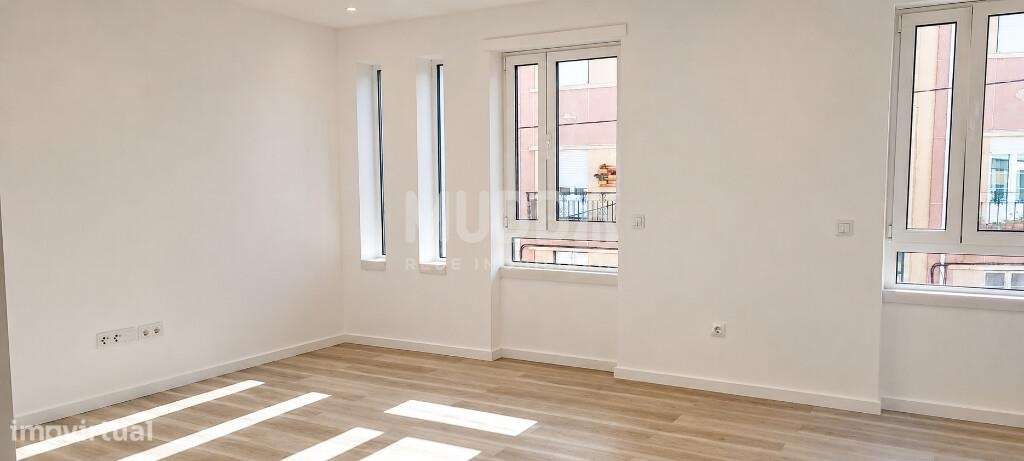 Apartamento T2+1 totalmente renovado na pitoresca vila da Nazaré-10