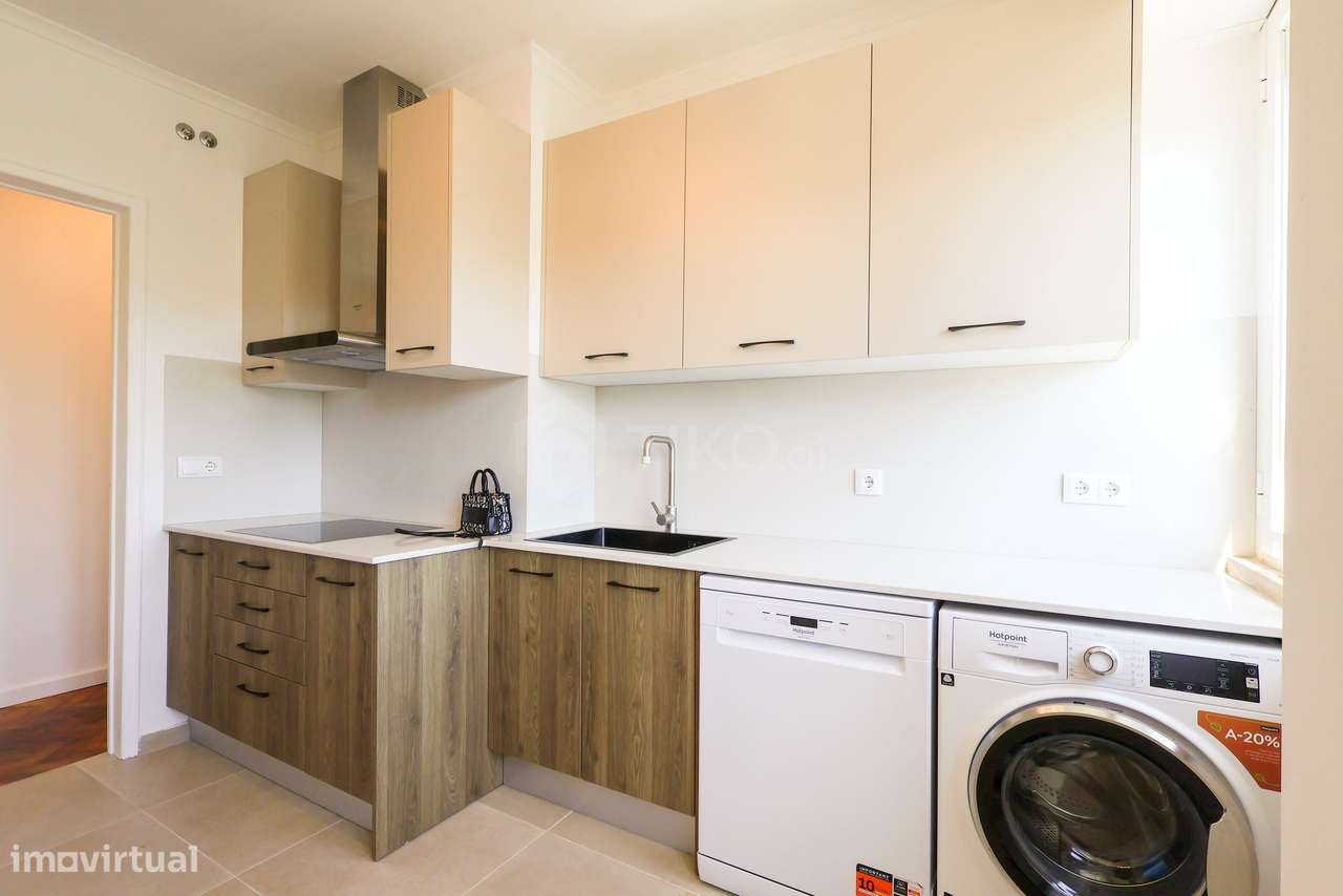 APARTAMENTO 5 ASSOALHADAS | VARANDA EM “L” PANORÂMICA | VISTA LISBOA E-15