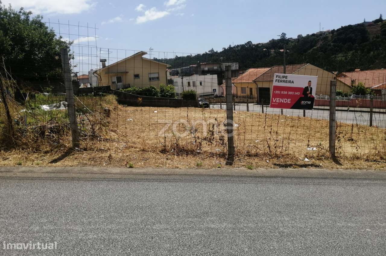Lote de terreno com 2 frentes para construção de moradia. - Grande imagem: 4/10