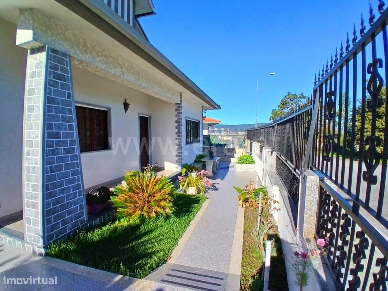 Moradia T5, Darque - Grande imagem: 2/18