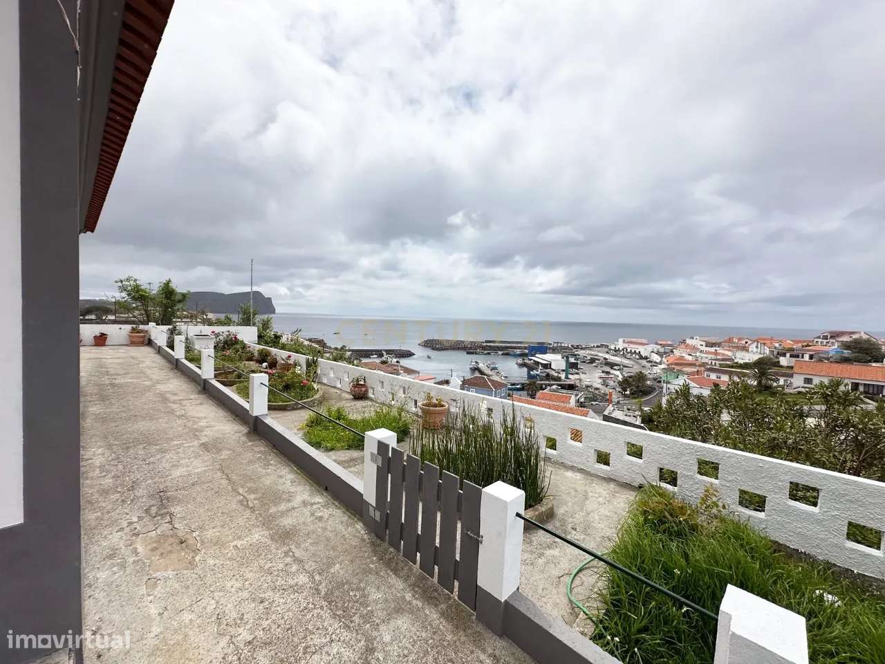 Moradia T6 na vila de São Mateus, ilha Terceira. - Grande imagem: 3/18