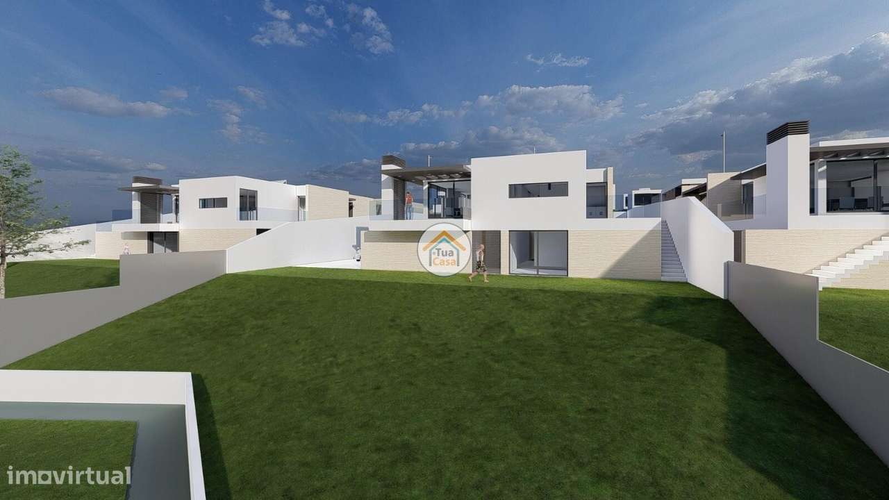 Moradia T3 com Piscina na Granja – Três Suítes, Eficiência e Confor - Grande imagem: 5/60