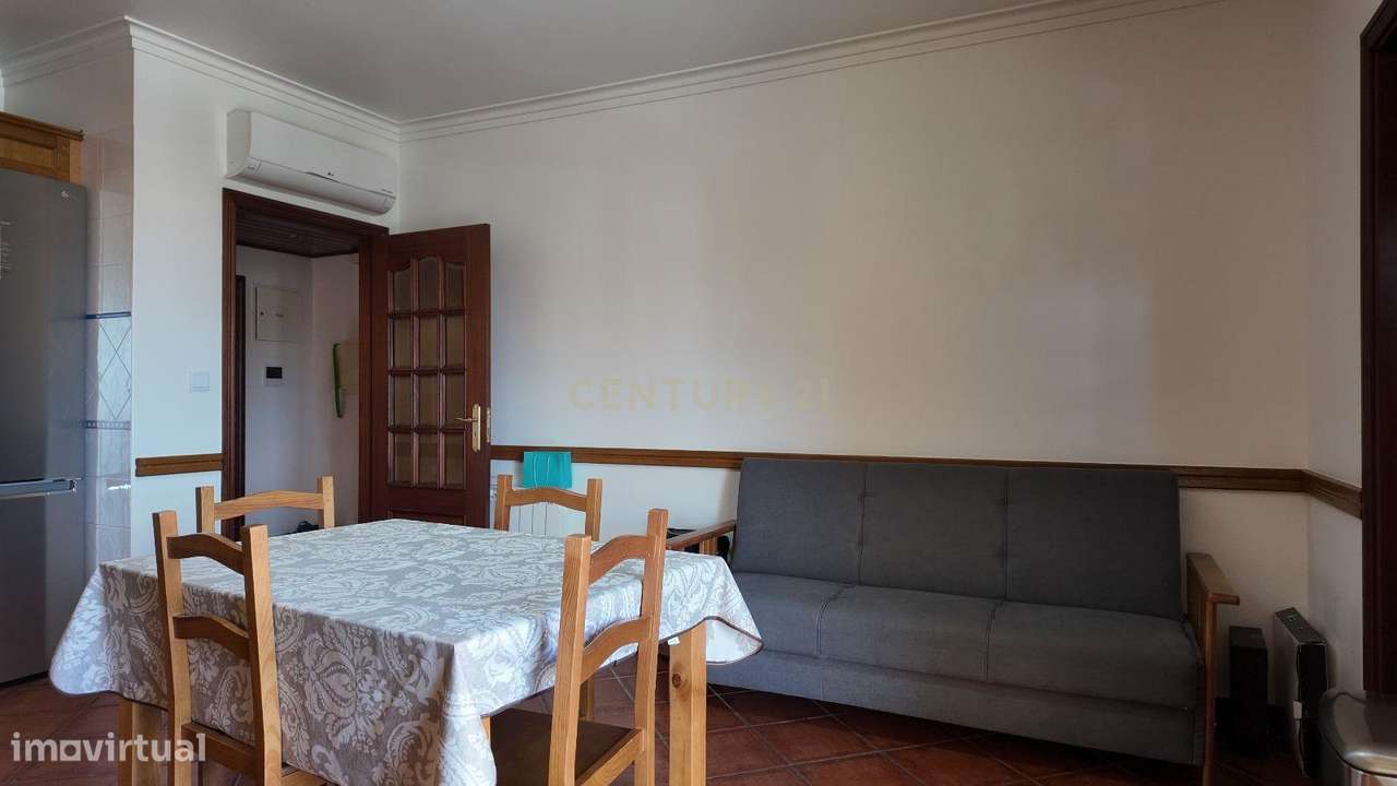 Apartamento T4, em excelente estado, com 145m2, na Quinta Pires Marque - Grande imagem: 3/21