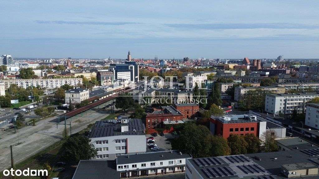 Powierzchnia biurowa/ Z najemcą / Roi-4