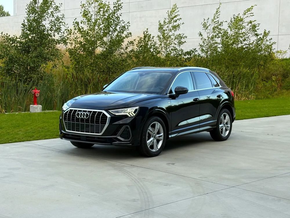 Audi Q5 FY 2023