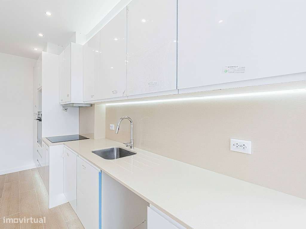 T3 Totalmente Remodelado - Avenida D. José I, Amadora-6