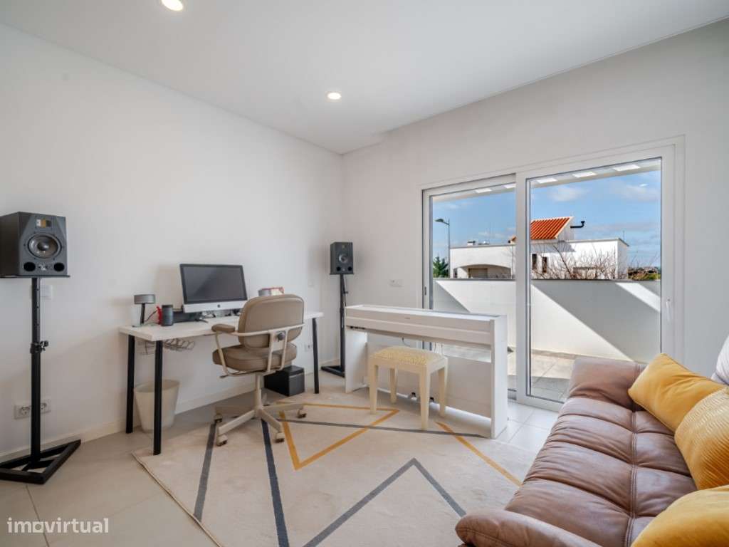 Moradia de Luxo T2+2 | Turquesa Residence-36