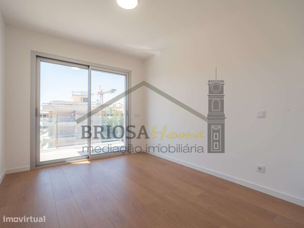 Apartamento T4, com vista mar, na Figueira da Foz-26