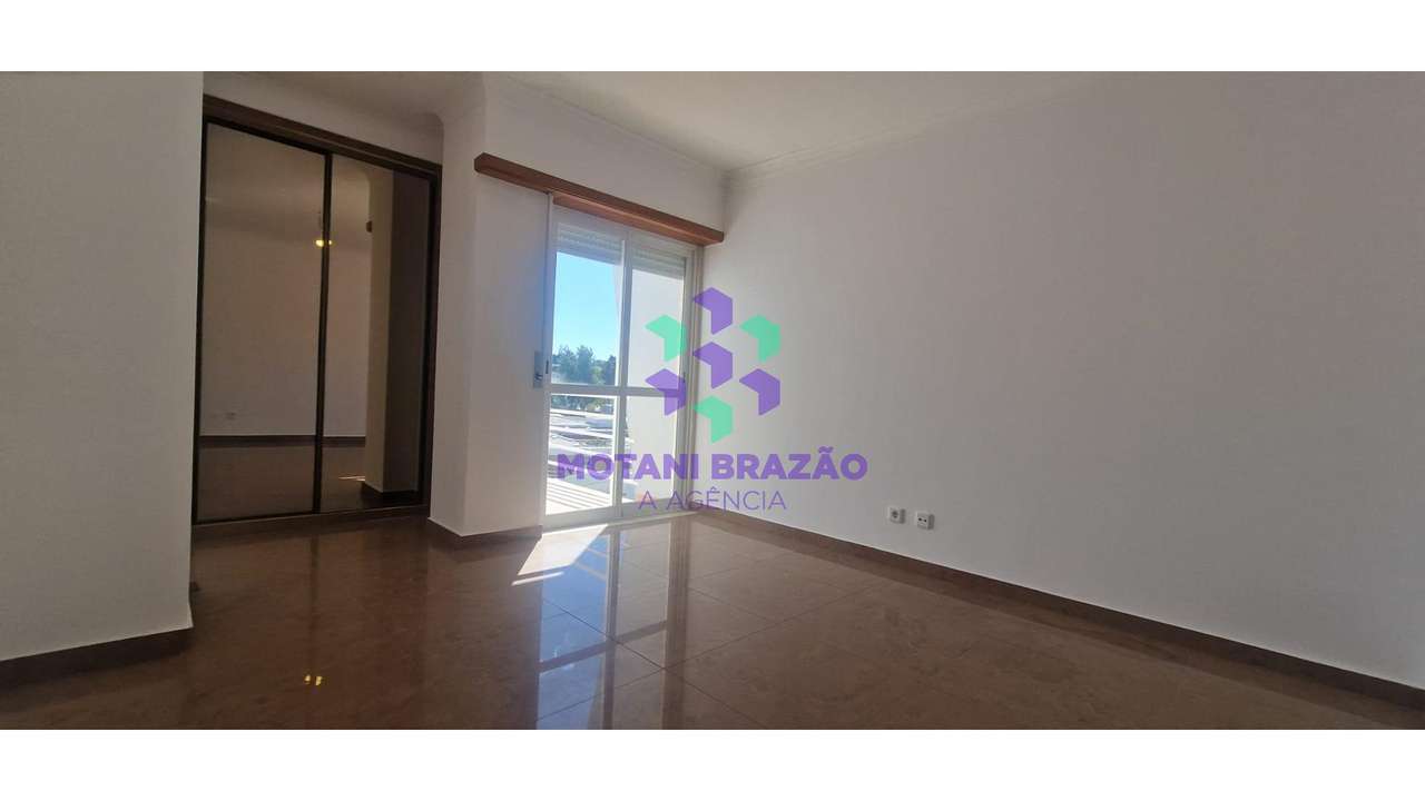 Fantástica Moradia Sesimbra-22