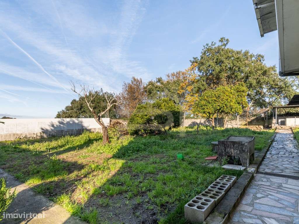 Moradia T4 em Lomar, Braga-7