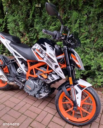 KTM Duke - 3