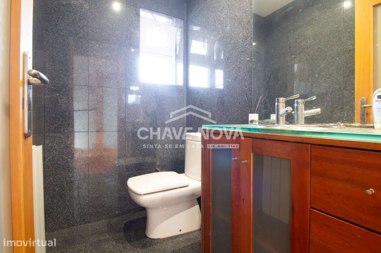 Moradia T4 em Valongo-22