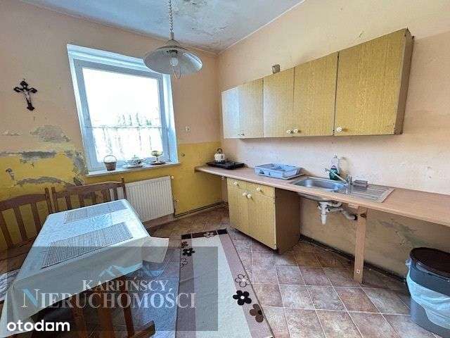 Piętrowy dom w Żerdzinach.-3