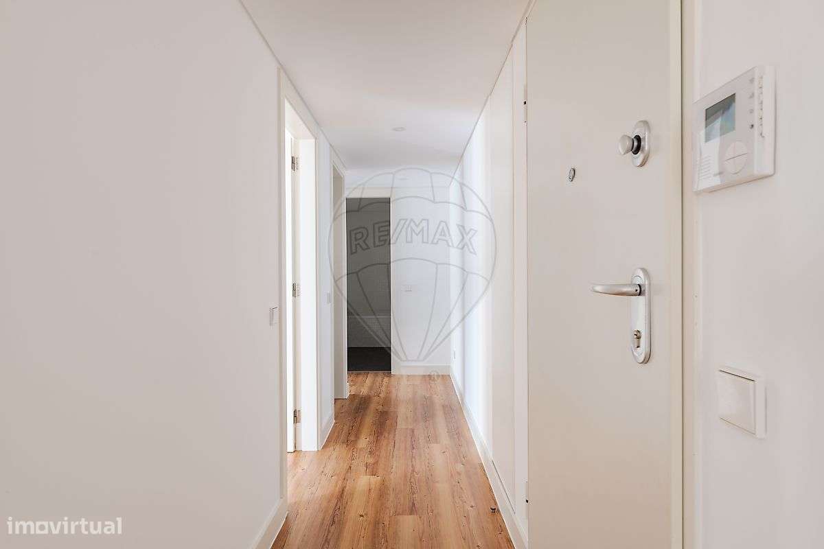 Apartamento T2 para arrendamento - Grande imagem: 3/13