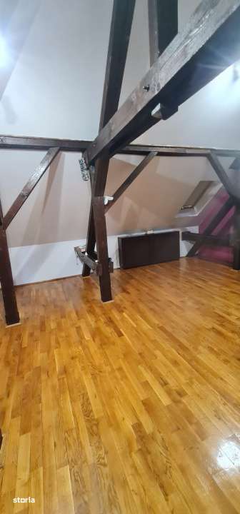 Casa /Vila Lacul Tei D+P+1+M Renovata-15