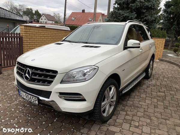 Mercedes-Benz ML 350 4MATIC (BlueEFFICIENCY) 7G-TRONIC - 2