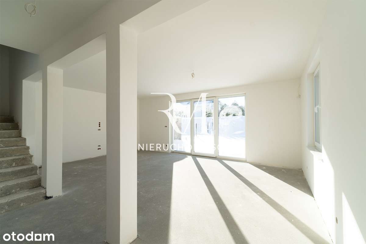 OKAZJA!Dom w zabudowie bliźniaczej w Kobysewie-2