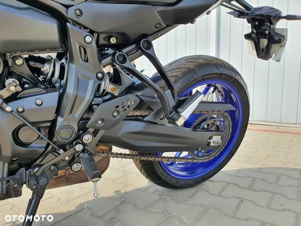 Yamaha MT - 19