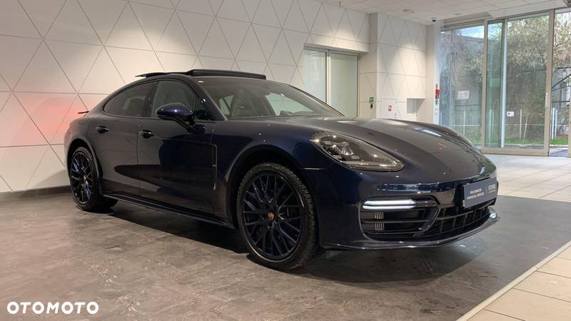 Porsche Panamera 4 Platinum Edition - 7