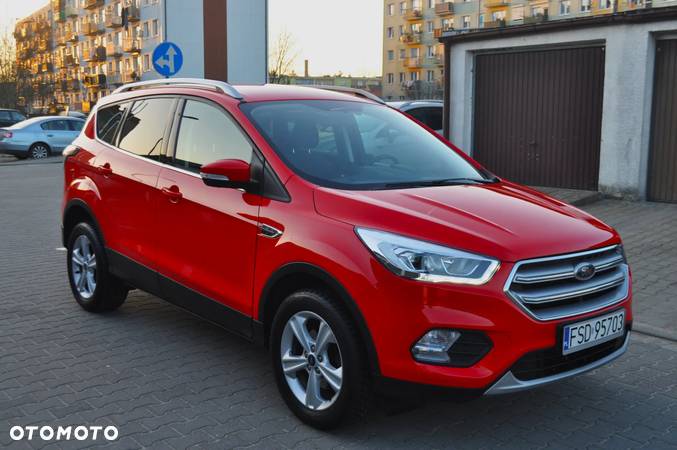 Ford Kuga 1.5 EcoBoost 2x4 Cool & Connect - 3