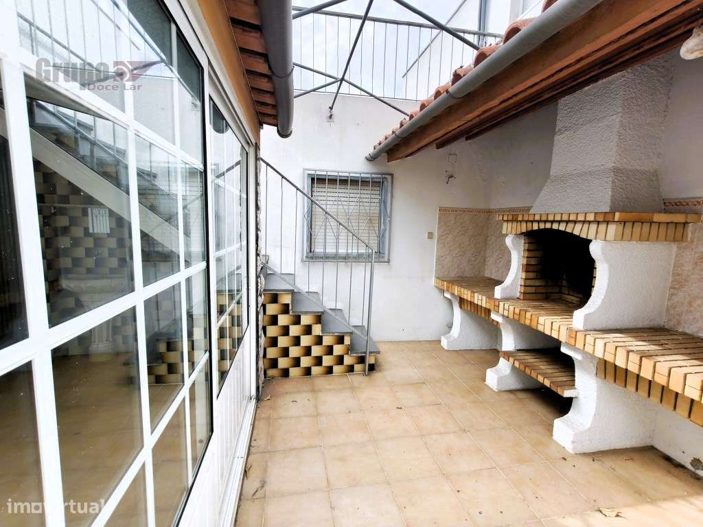 Fantástica Moradia Isolada T3 com Sótão, Cave e Churrasqueira em Qu...-25