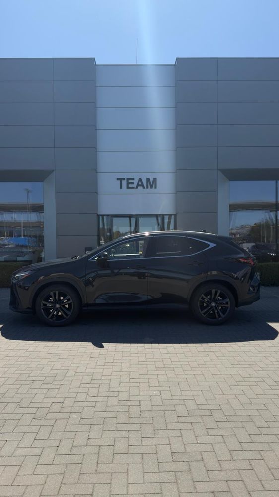 Lexus Nx 2.5 Plugin Hybrid 292 KM — zdjęcie 2