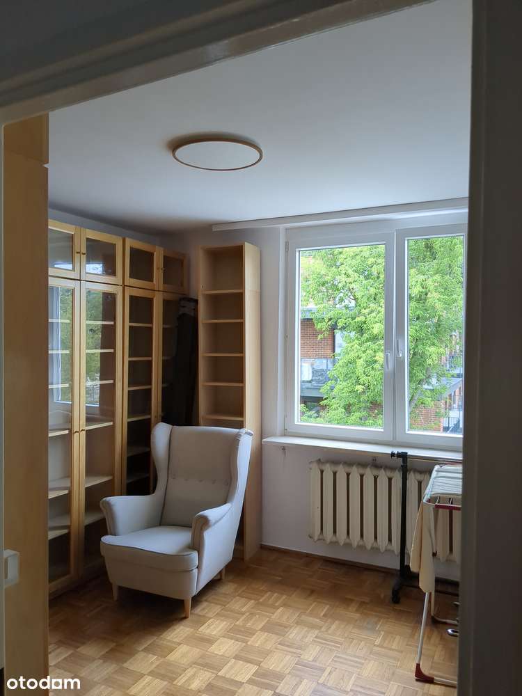 Mieszkanie 3-pokojowe z balkonem na Pradze
