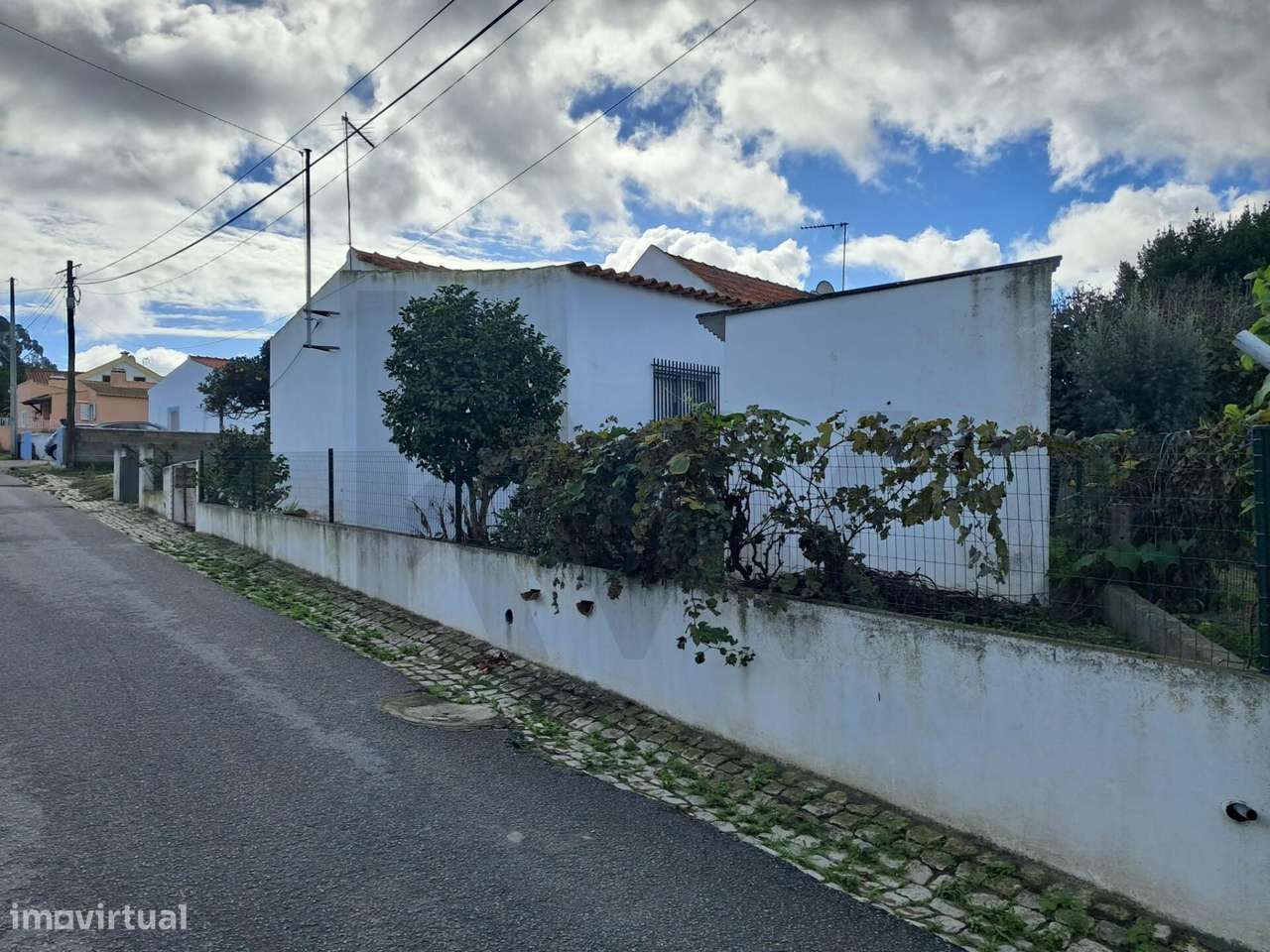 Venda Duas Moradias T2 Geminadas - Grande imagem: 3/36