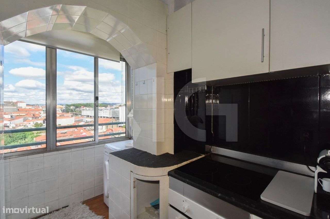 Apartamento T2 em Campanhã Totalmente Mobilado e Equipado-9
