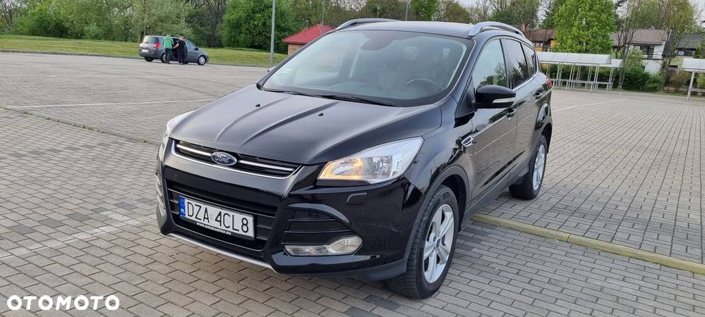 Ford Kuga 2.0 TDCi 2x4 Titanium - 1