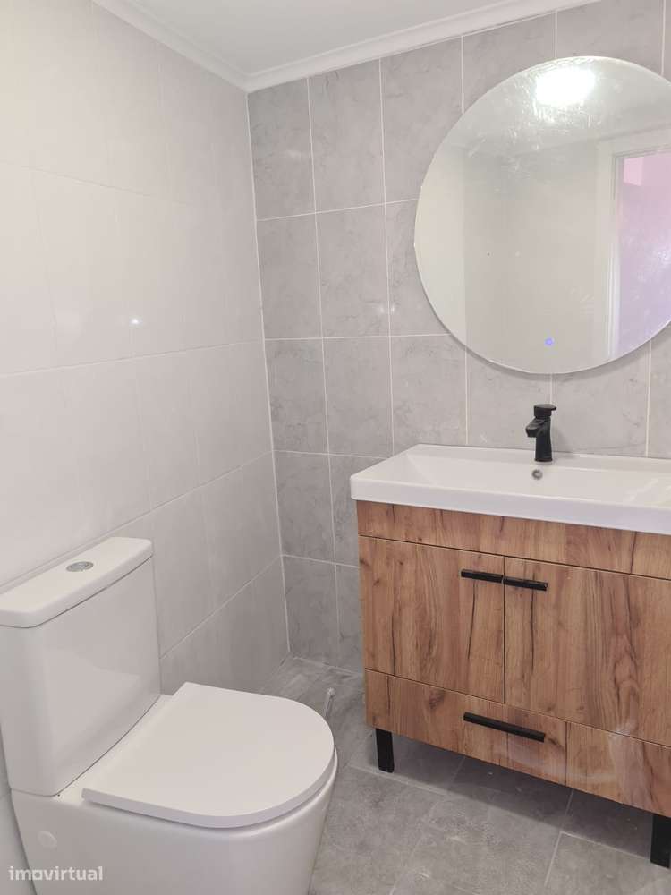 Moradia T3 Renovada Niza - Com Quintal-13