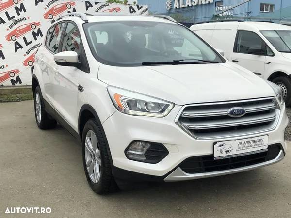 Ford Kuga 2.0 TDCi 4WD Powershift Titanium - 4