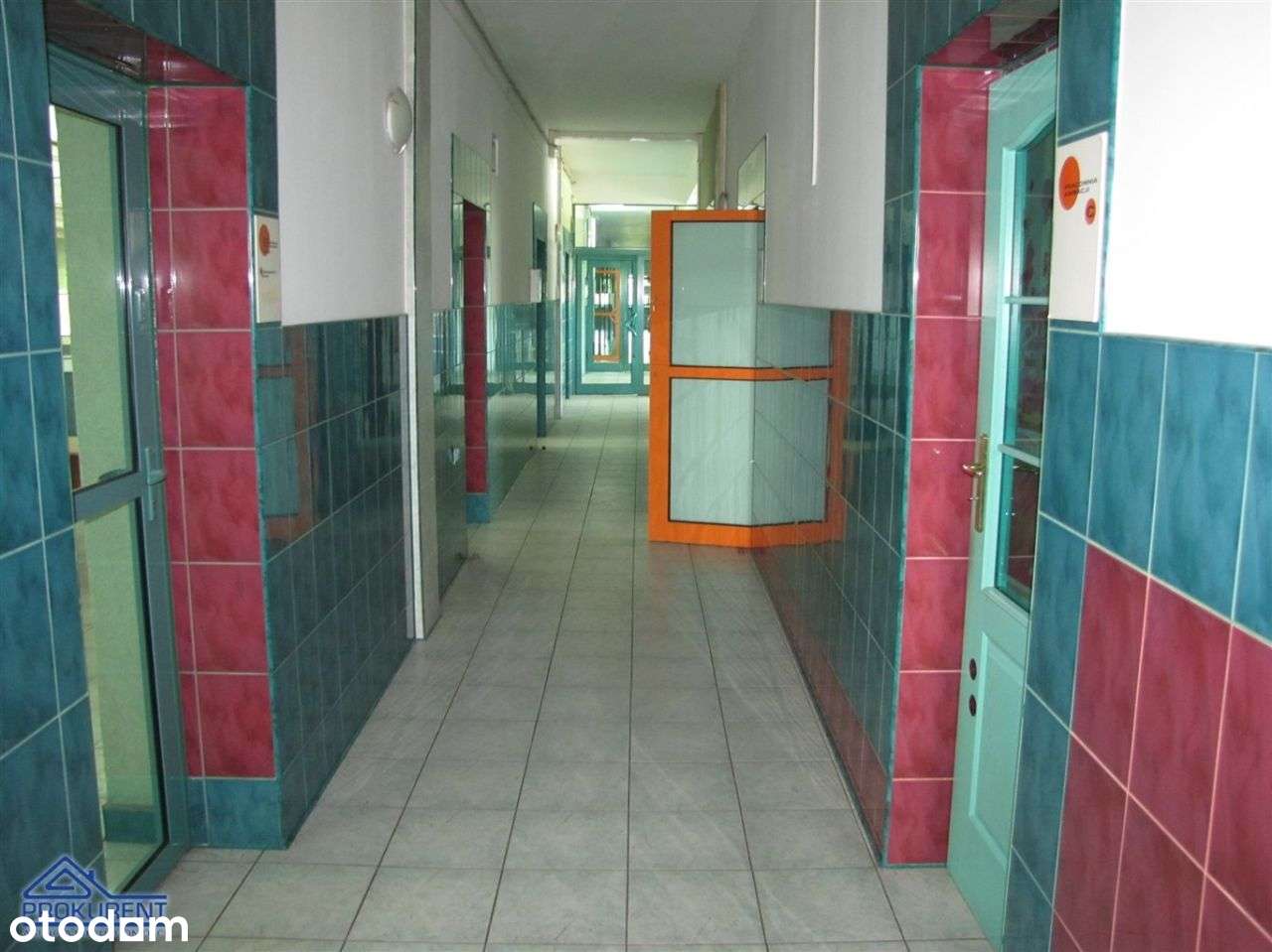 Ul. Piekarska - do sprzedaży lokale biurowe w bardzo atrakcyjnej cenie-4