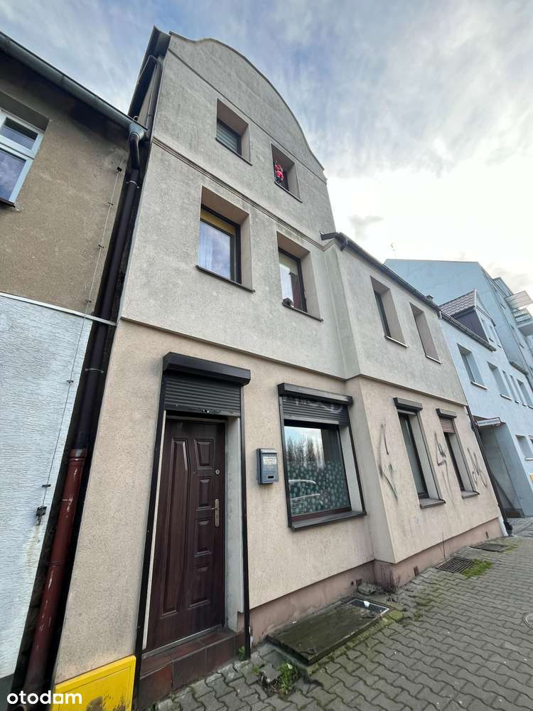 Na sprzedaż budynek mieszkalny - jednorodzinny z ogrodem-2