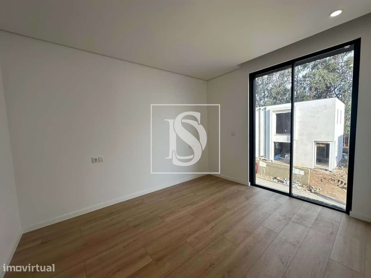 Moradia geminada T2 em Lijó, Barcelos-9