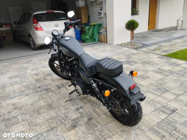 Harley-Davidson Sportster Iron 883 - 5