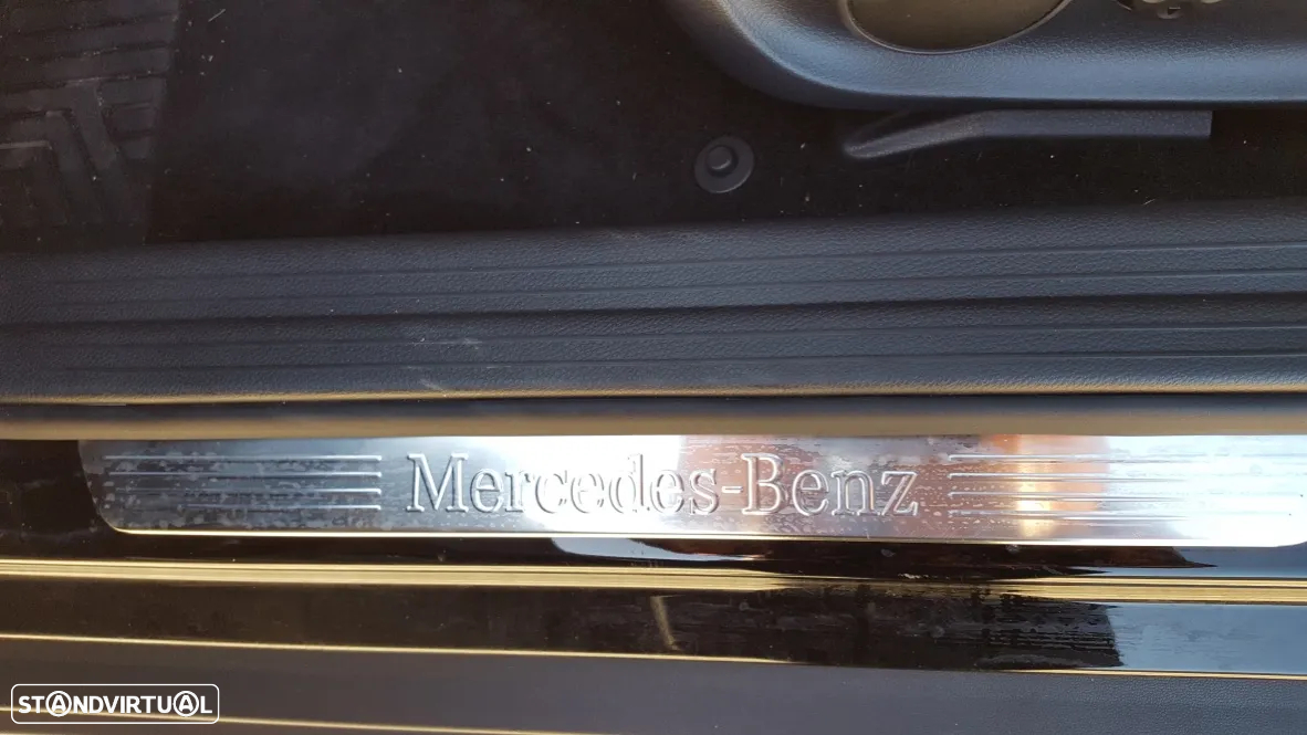 Mercedes-Benz GLA 220 d 4Matic 7G-DCT Style - 14