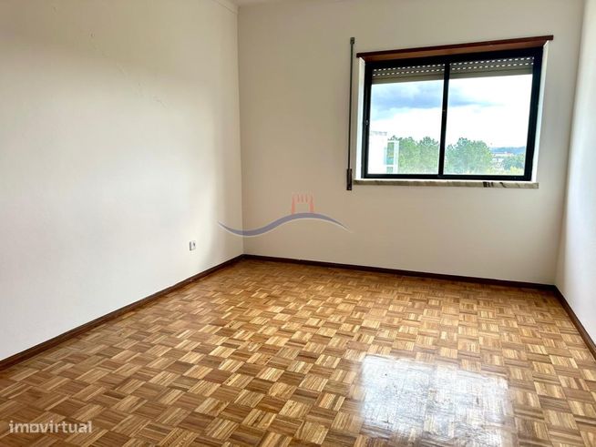 Apartamento T2 - Monte Real-10