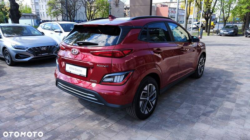 Hyundai Kona - 10