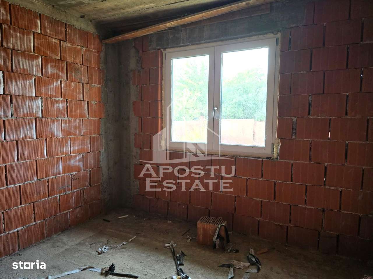 Casa la rosu, de vanzare, in Curtici, jud. Arad. - Imagine principală: 5/10