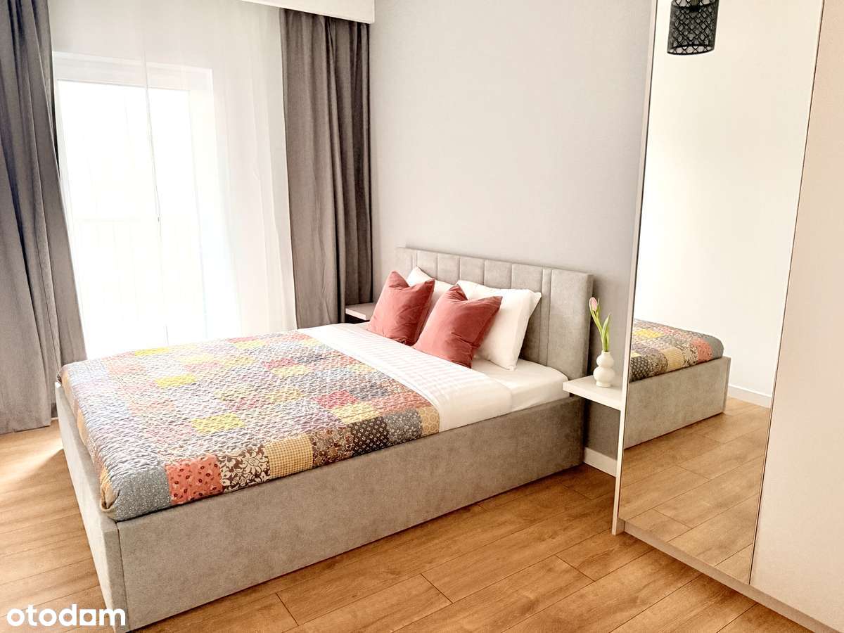 REZERWACJA - NOWOCZEŚNIE URZĄDZONE "MIESZKANIE POD KLUCZ" - PIĄTKOWO-2