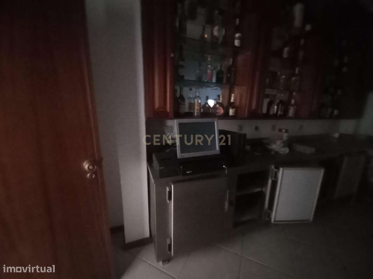 Oportunidade Exclusiva: Venda de Restaurante de Leitão da Bairrada em-23