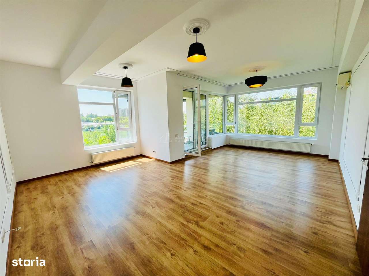 Laguna Residence, apartament 3 camere cu vedere la lacul Tei,  garaj s - Imagine principală: 2/12