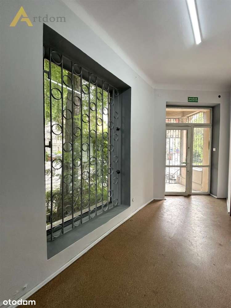 Lokal ul. Mickiewicza, wysoki parter, duża witryna-10